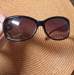 Juicy Couture Black Oversized Cat-Eye Sunglasses
